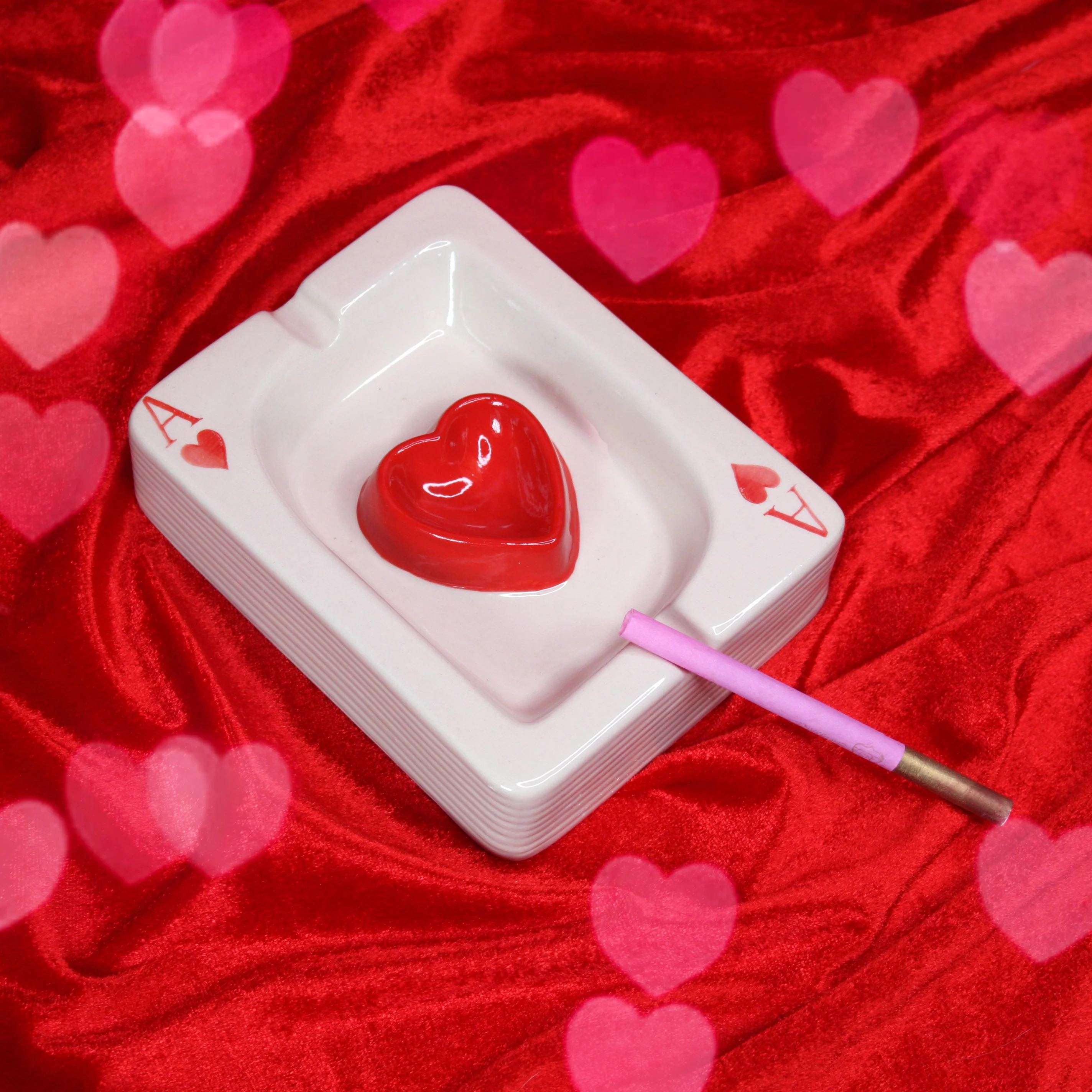 Ace of Hearts ash tray - Image 4