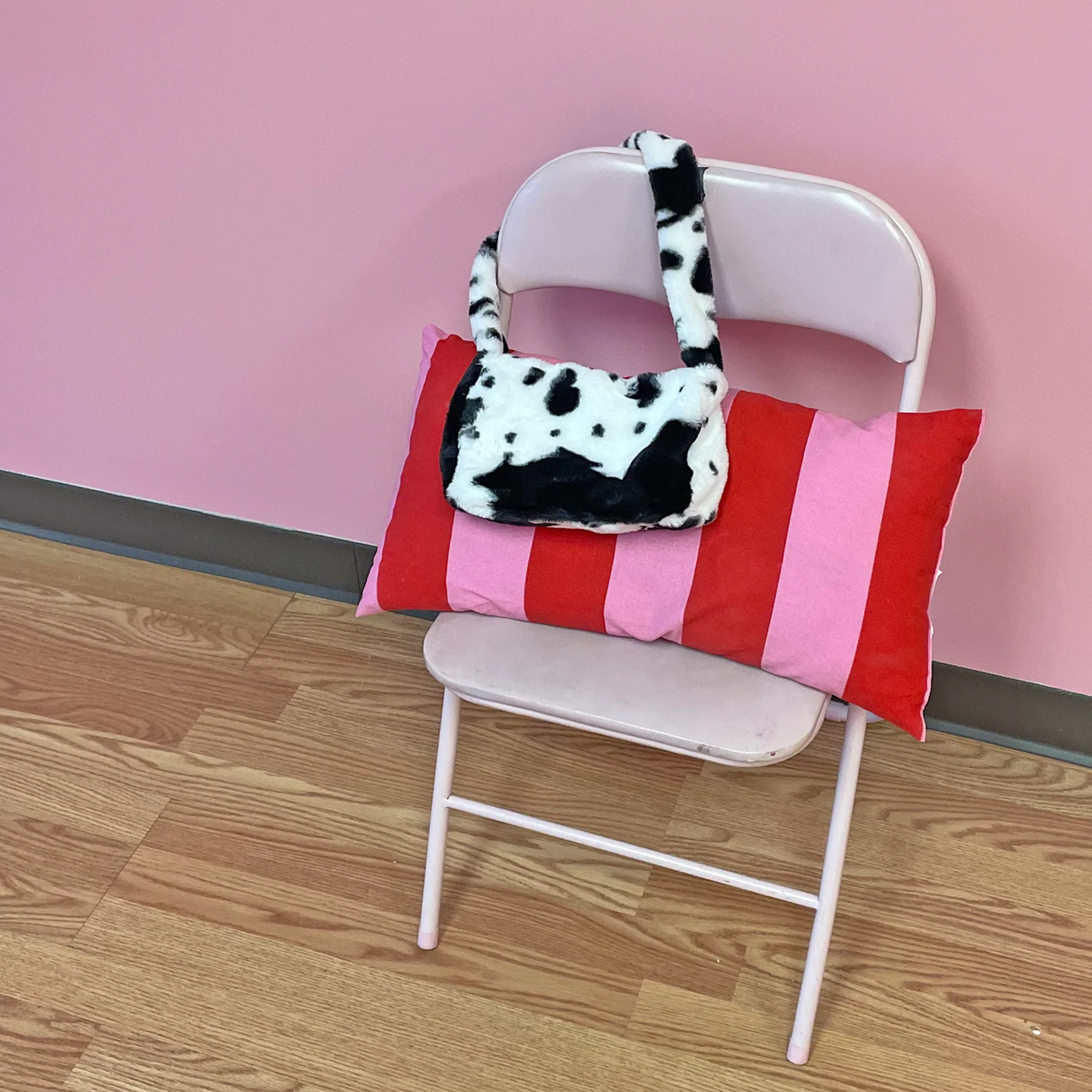 Cow Bag - Image 5